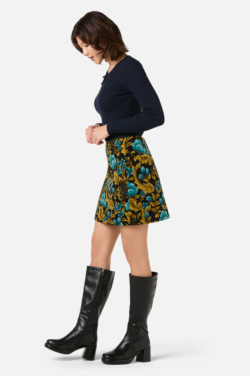 Anna Bow Knit Top - Image 10
