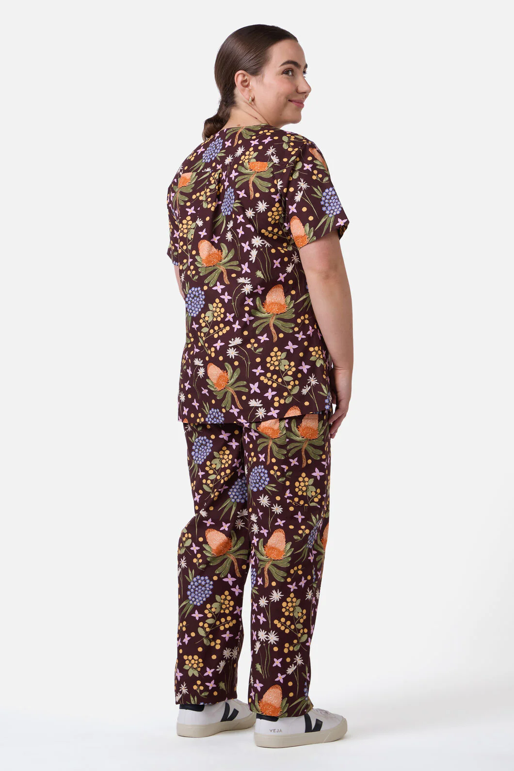 Banksia Bouquet Scrub Set - Image 3