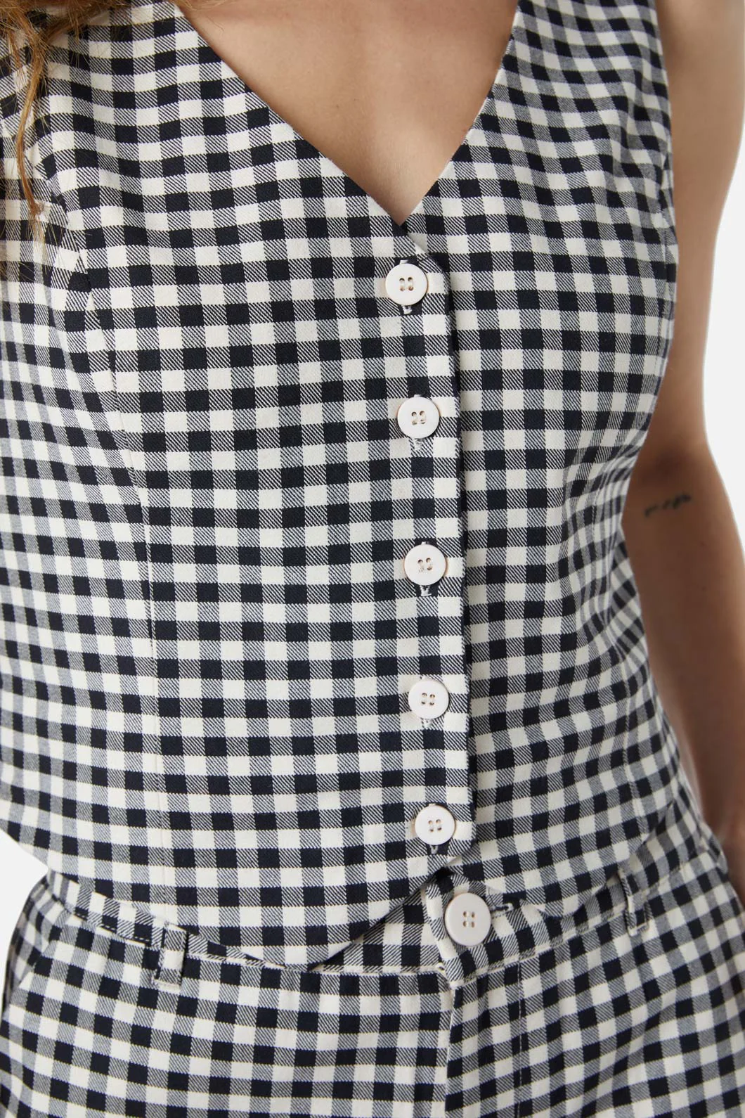 Callie Check Vest - Image 12