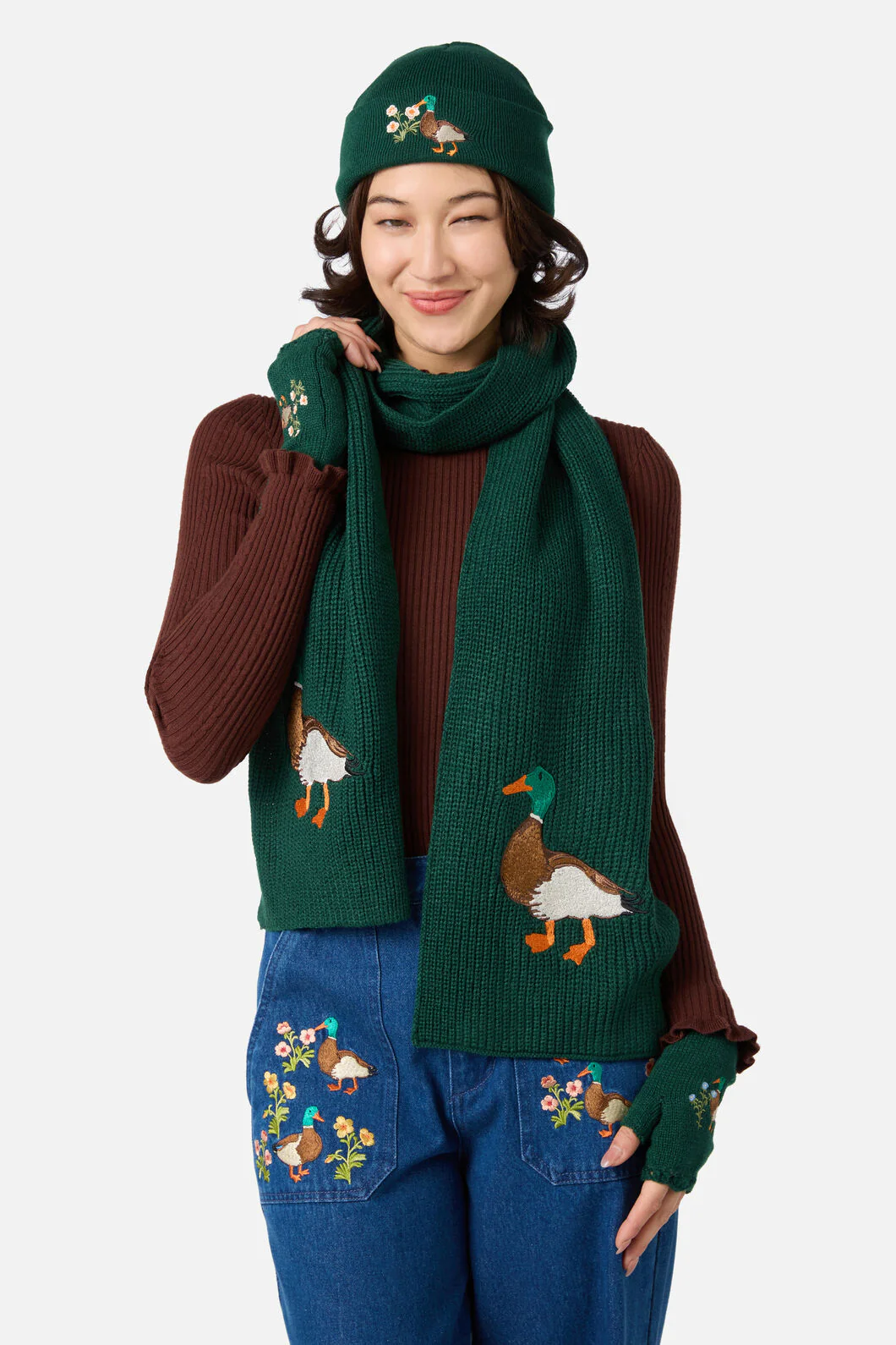 Duck Embroidered Knit Scarf - Image 7
