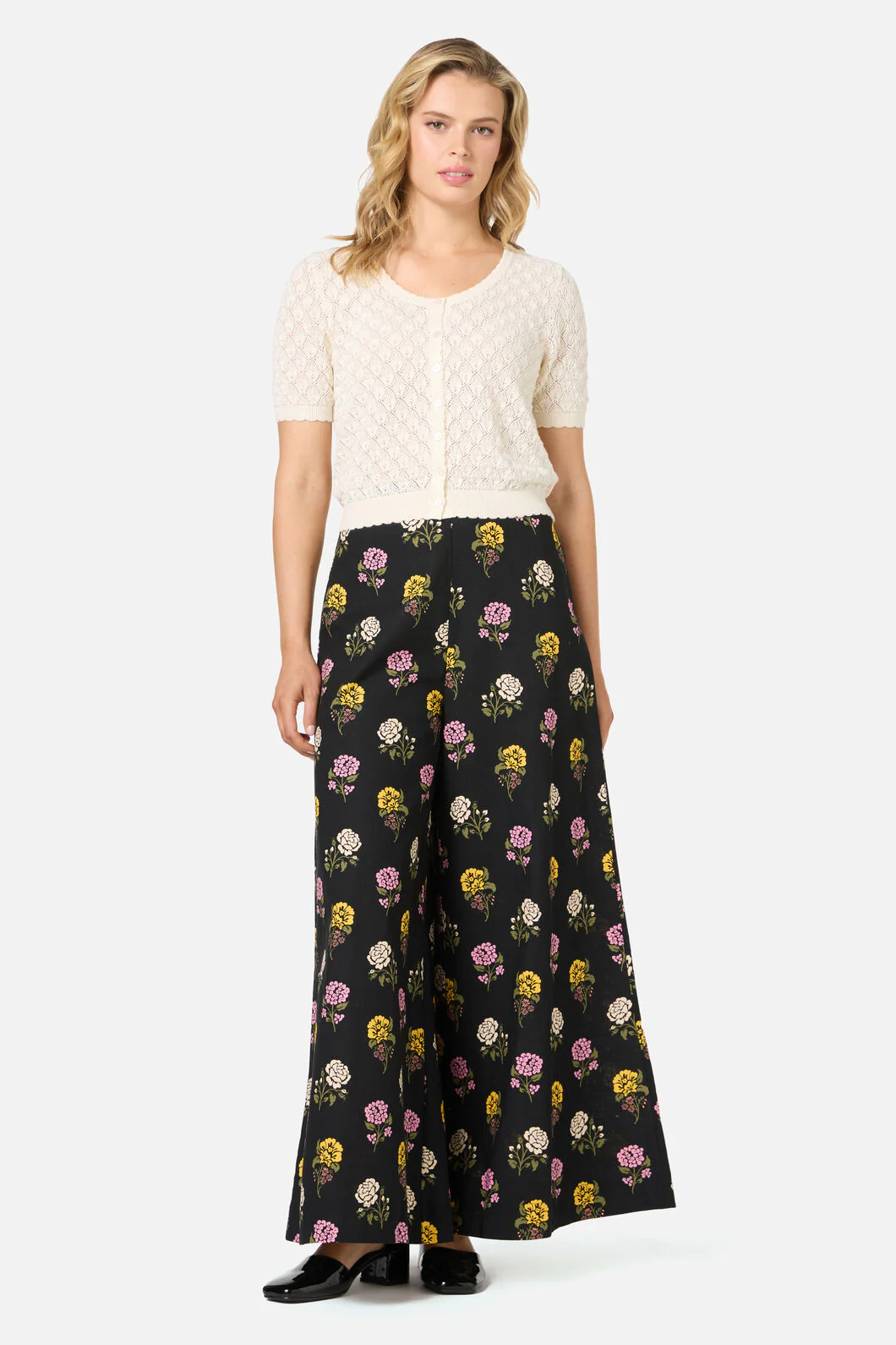 Lacey Short Sleeve Cardigan - Image 7