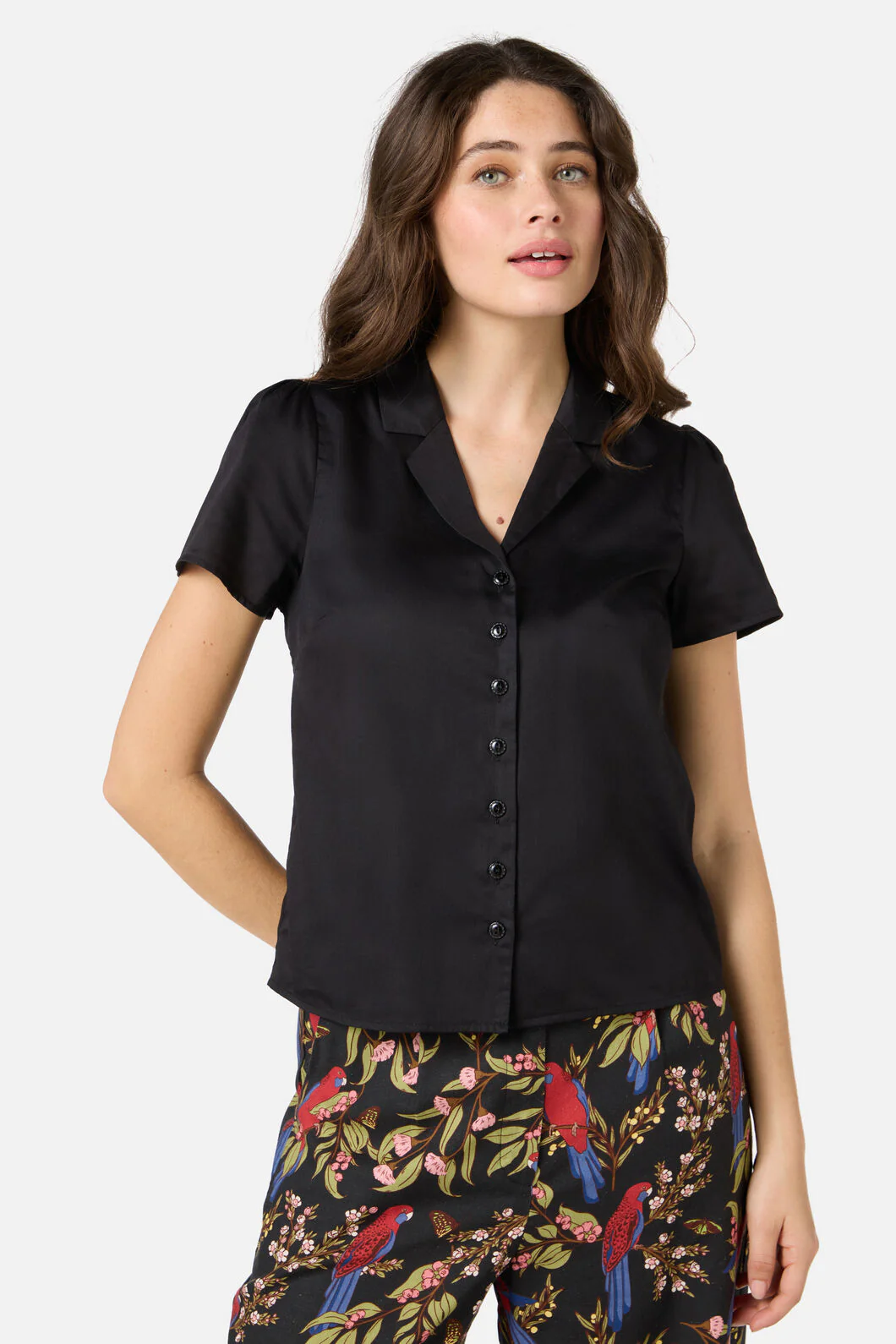 Lara Short Sleeve Blouse - Image 2