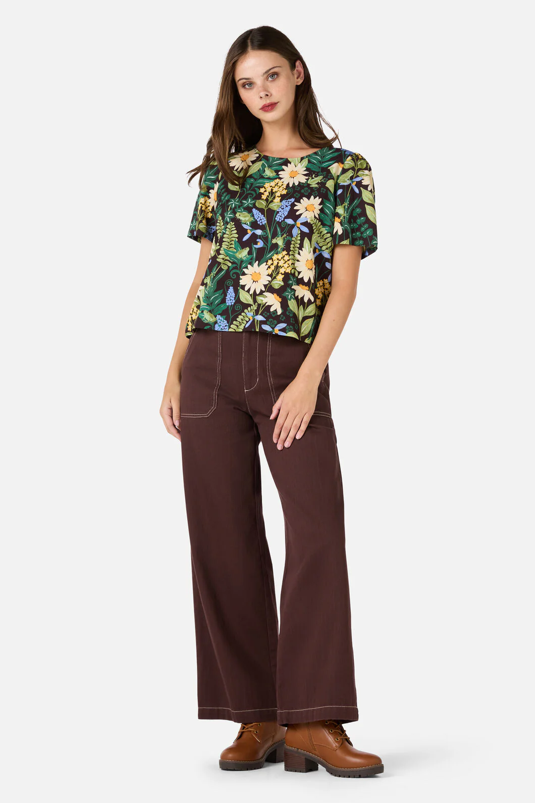 Tiana Tree Frog Short Sleeve Top - Image 2