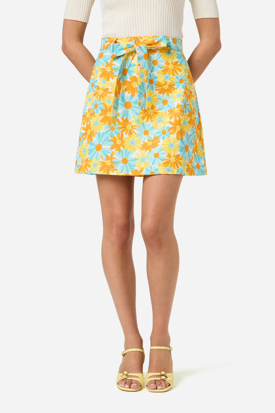 Vintage Daisy Mini Skirt - Image 3