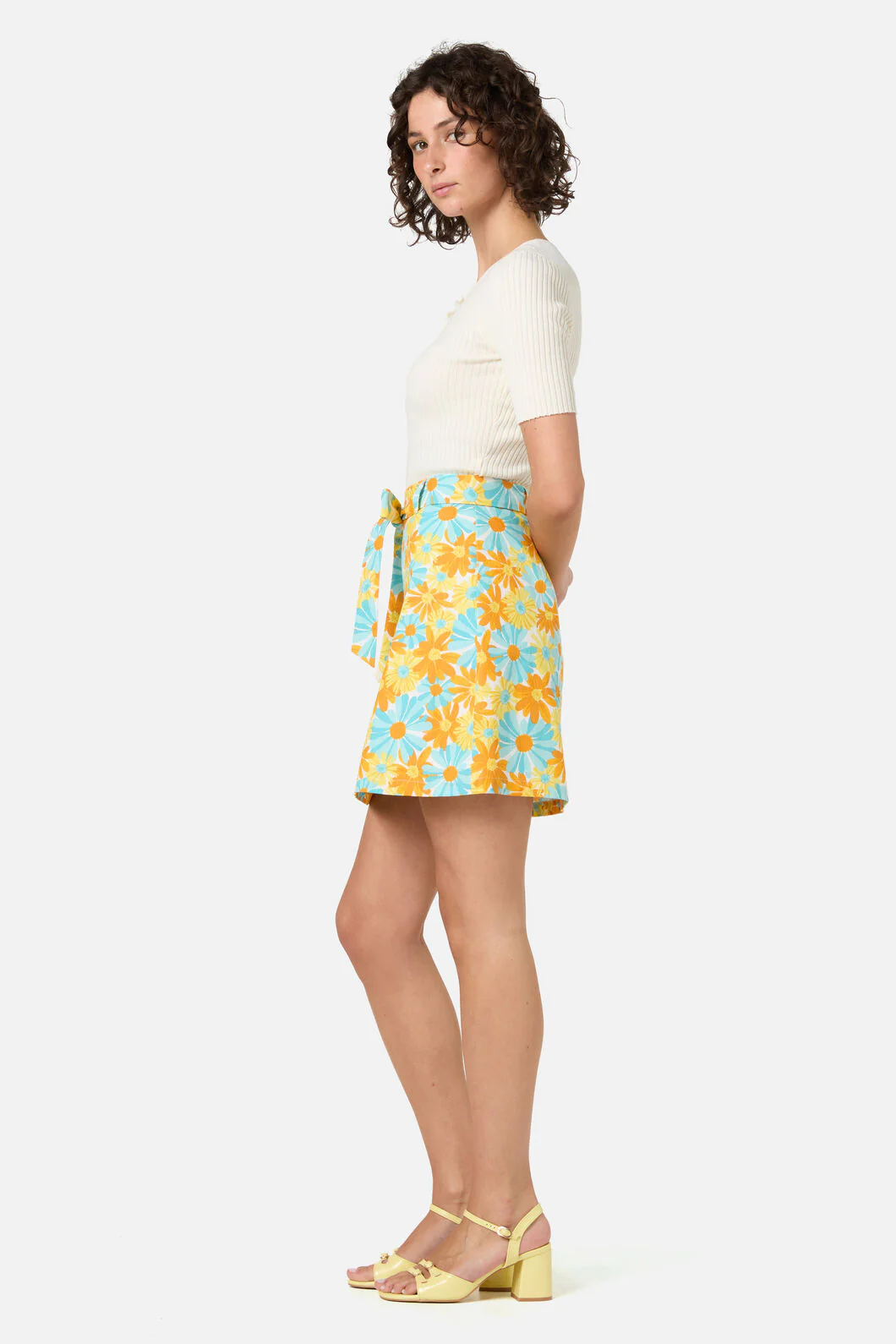 Vintage Daisy Mini Skirt - Image 4