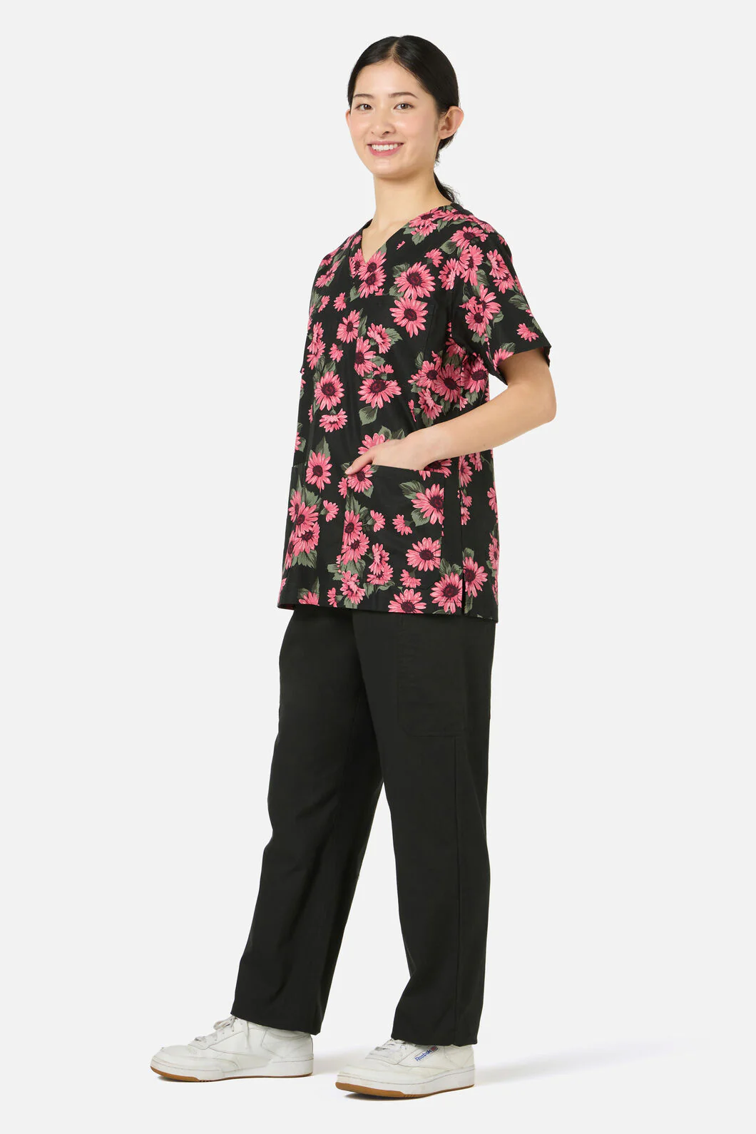 Winter Daisy Top & Pant scrub set - Image 2